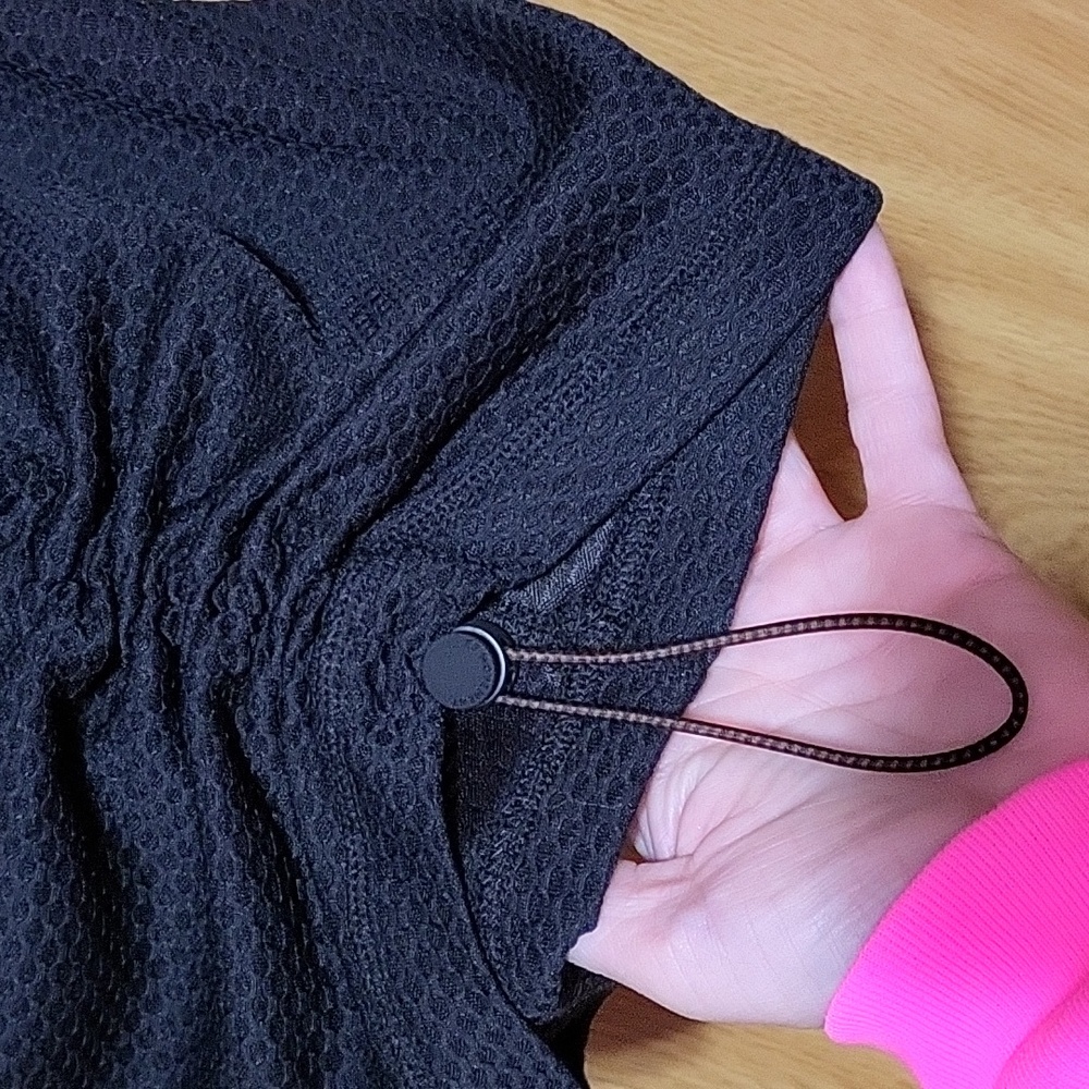 Free people Movement Black Ruched Short Sleeve Blouse - Picture 2 of 4